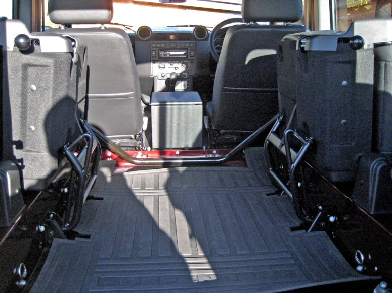 LR Defender rear seats fold