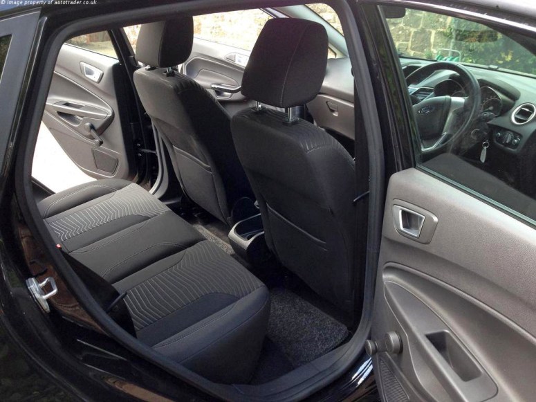 Fiesta Zetec 1.5 int rear