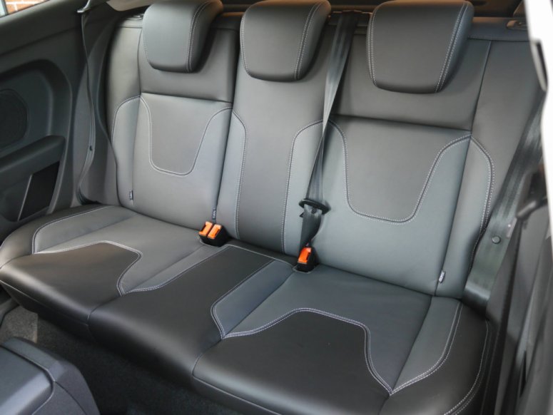 Fiesta ZS 1.0 rear seats