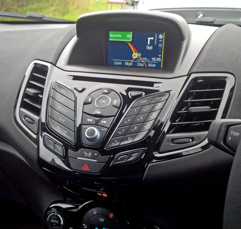 Fiesta 1.0 ZS Stereo Sat Nav