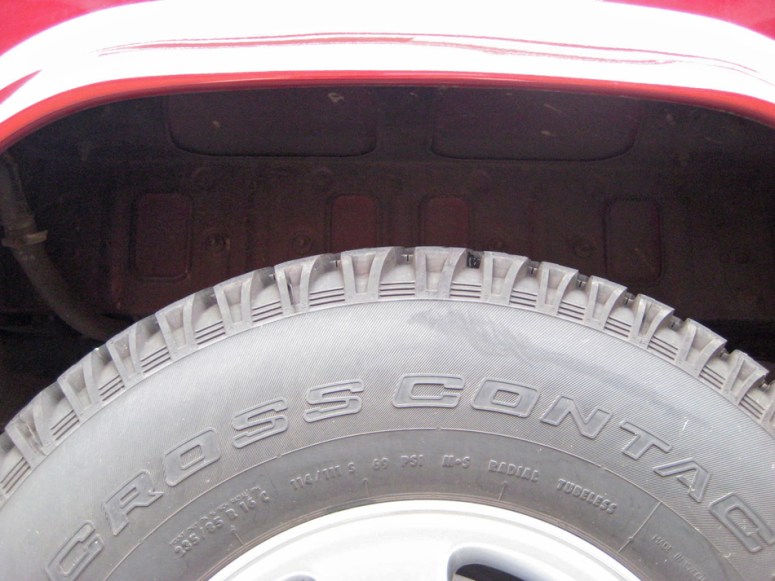 LR Defender wheelarch