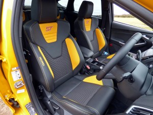 Focus ST-2 front seats