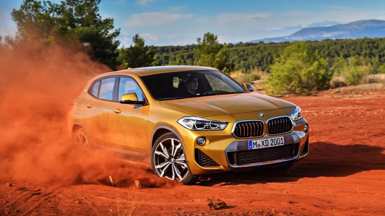 P90278974_highRes_the-brand-new-bmw-x2022